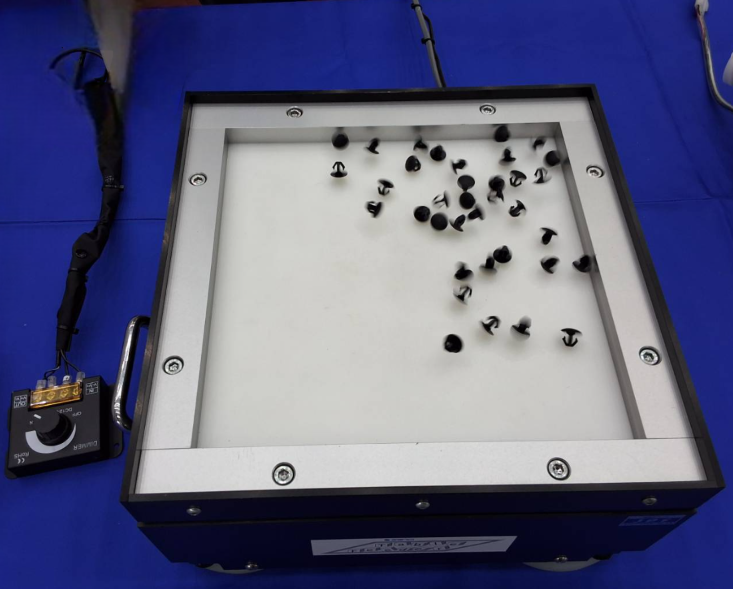 TABLE FEEDER
